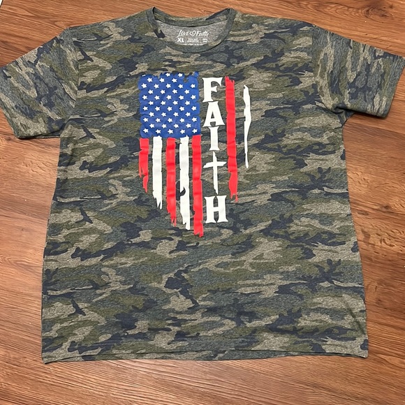 Love & Faith Tee. #1073 - Picture 1 of 4